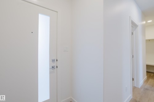 134 Mitchell Bend, Leduc, AB - Indoor Photo Showing Other Room