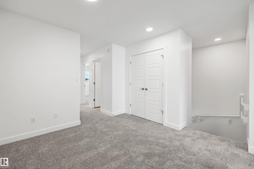 4592 Warbler Loop, Edmonton, AB - Indoor Photo Showing Other Room