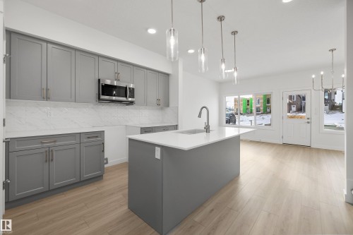 4592 Warbler Loop, Edmonton, AB - Indoor Photo Showing Kitchen With Upgraded Kitchen