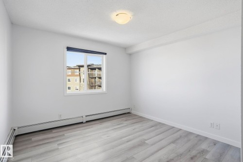 318 530 Watt Boulevard, Edmonton, AB - Indoor Photo Showing Other Room