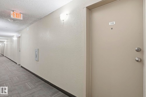 318 530 Watt Boulevard, Edmonton, AB - Indoor Photo Showing Other Room