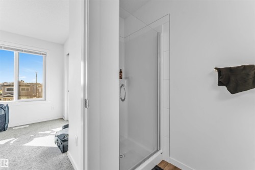 1106 Aster Boulevard, Edmonton, AB 