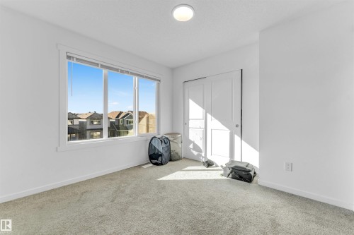 1106 Aster Boulevard, Edmonton, AB 