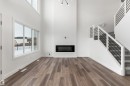 931 18 Avenue, Edmonton, AB  - Indoor With Fireplace 