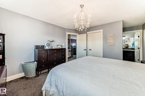 3411 8 Street, Edmonton, AB - Indoor Photo Showing Bedroom