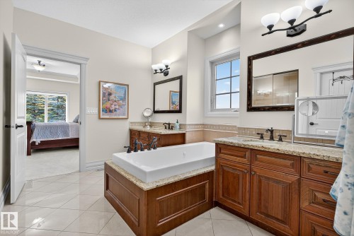 54 53305 Rge Road 273, Rural Parkland County, AB - Indoor Photo Showing Bathroom