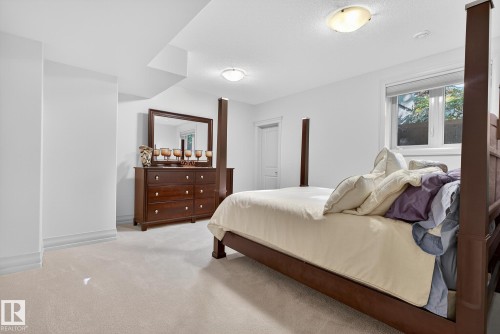 54 53305 Rge Road 273, Rural Parkland County, AB - Indoor Photo Showing Bedroom