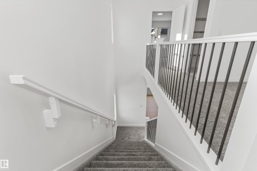 142 South Ravines Drive, Devon, AB - Indoor Photo Showing Other Room