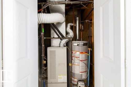 62 6304 Sandin Way, Edmonton, AB - Indoor Photo Showing Basement