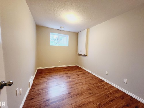 12124 122 Street, Edmonton, AB - Indoor Photo Showing Other Room