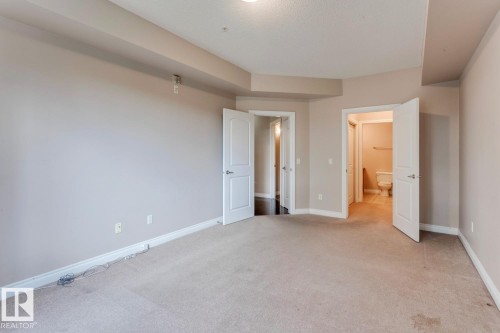 212 12408 15 Avenue, Edmonton, AB - Indoor Photo Showing Other Room