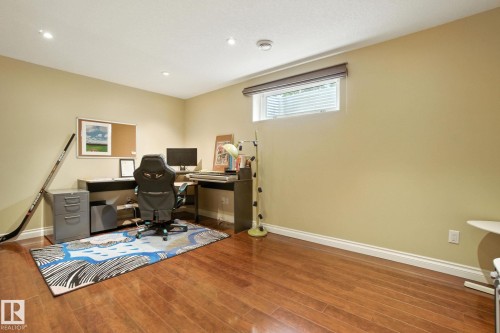2084 Haddow Drive, Edmonton, AB - Indoor Photo Showing Office