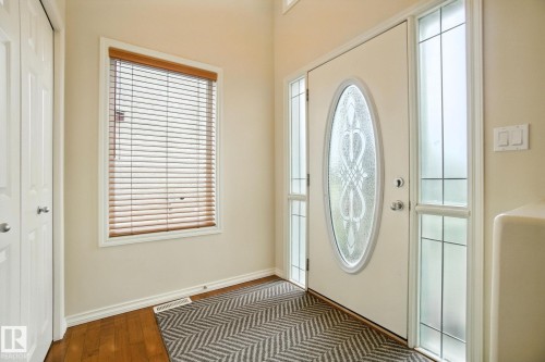 2084 Haddow Drive, Edmonton, AB - Indoor Photo Showing Other Room