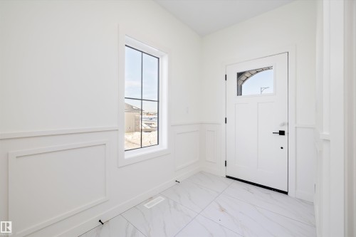 90 Chelles Wynd, St. Albert, AB - Indoor Photo Showing Other Room
