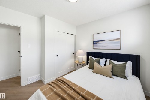 14503 80 Avenue, Edmonton, AB - Indoor Photo Showing Bedroom