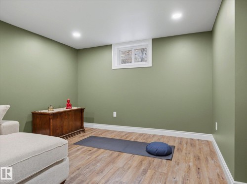 6408 84 Street, Edmonton, AB - Indoor