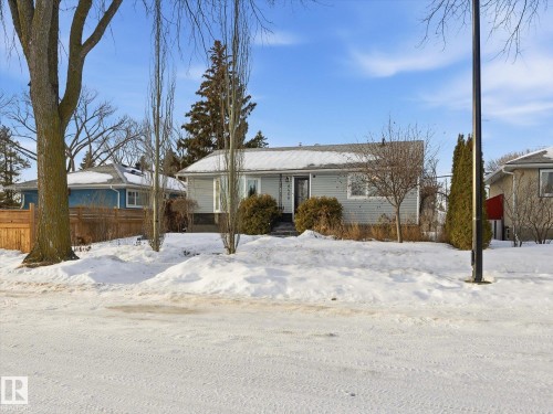 6408 84 Street, Edmonton, AB - Outdoor