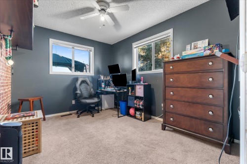 135 St. Andrews Drive, Stony Plain, AB - Indoor