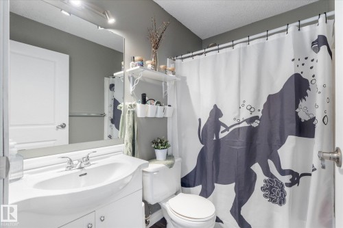 135 St. Andrews Drive, Stony Plain, AB - Indoor Photo Showing Bathroom