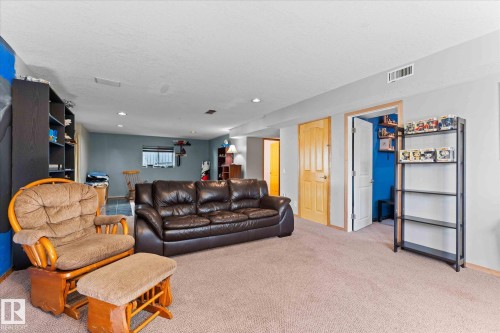 135 St. Andrews Drive, Stony Plain, AB - Indoor