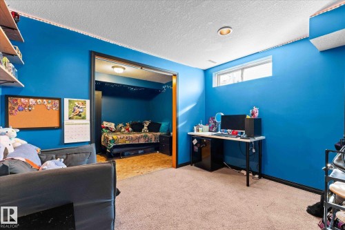 135 St. Andrews Drive, Stony Plain, AB - Indoor Photo Showing Bedroom