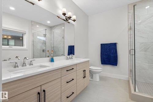 17 Evermore Crescent, St. Albert, AB - Indoor Photo Showing Bathroom