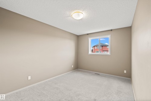 21328 95 Avenue, Edmonton, AB - Indoor Photo Showing Other Room