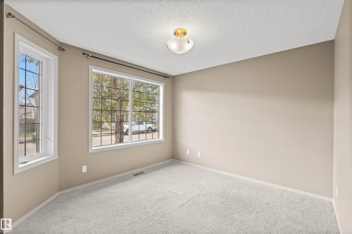 21328 95 Avenue, Edmonton, AB - Indoor Photo Showing Other Room