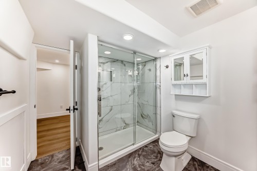 18 Morgan Crescent, St. Albert, AB - Indoor Photo Showing Bathroom