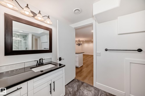 18 Morgan Crescent, St. Albert, AB - Indoor Photo Showing Bathroom