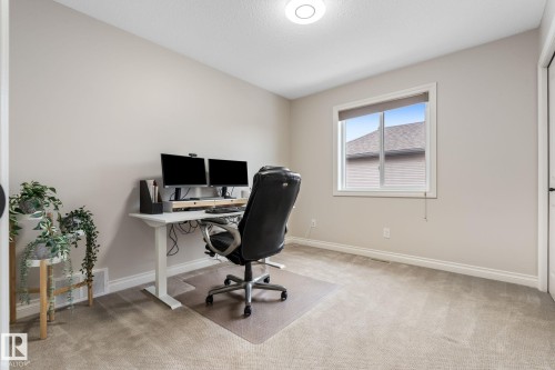 2 Longview Point(E), Spruce Grove, AB - Indoor Photo Showing Office