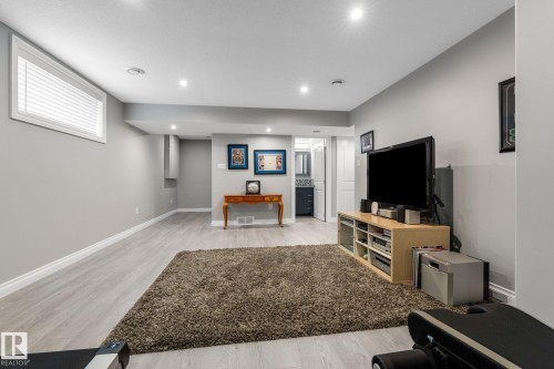 2 Longview Point(E), Spruce Grove, AB - Indoor