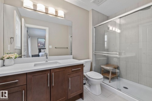 16807 60 Street, Edmonton, AB - Indoor Photo Showing Bathroom
