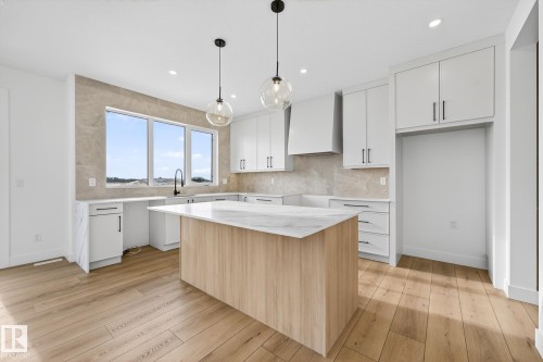 4005 40 Ave, Beaumont, AB - Indoor Photo Showing Kitchen With Upgraded Kitchen