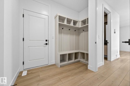 4005 40 Ave, Beaumont, AB - Indoor Photo Showing Other Room