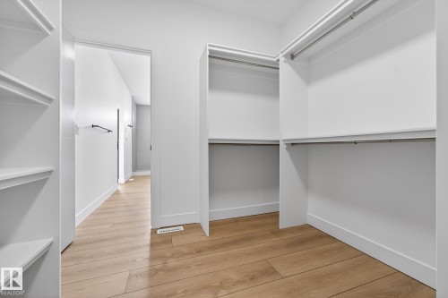 4005 40 Ave, Beaumont, AB - Indoor With Storage