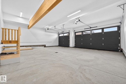 4005 40 Ave, Beaumont, AB - Indoor Photo Showing Garage