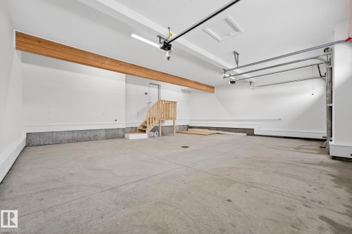 4005 40 Ave, Beaumont, AB - Indoor Photo Showing Garage