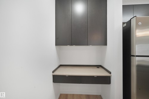 114 3357 16A Avenue, Edmonton, AB - Indoor Photo Showing Other Room