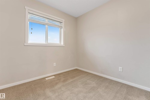 610 Tamarack Road, Edmonton, AB - Indoor Photo Showing Other Room
