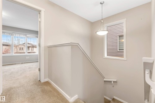 610 Tamarack Road, Edmonton, AB - Indoor Photo Showing Other Room