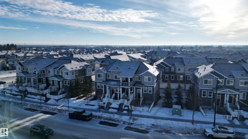 8 7385 Edgemont Way, Edmonton, AB - Outdoor