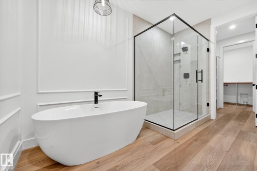 3912 40 Street, Beaumont, AB - Indoor Photo Showing Bathroom
