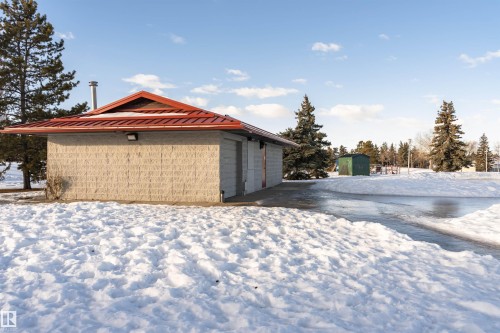 8660 27 Avenue, Edmonton, AB - Outdoor