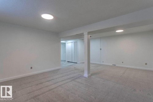 14528 34 Street, Edmonton, AB - Indoor Photo Showing Other Room