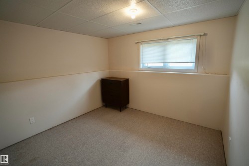 3711 Railway Avenue, Mallaig, AB - Indoor Photo Showing Other Room