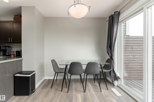 521 Ebbers Way, Edmonton, AB - Indoor Photo Showing Other Room