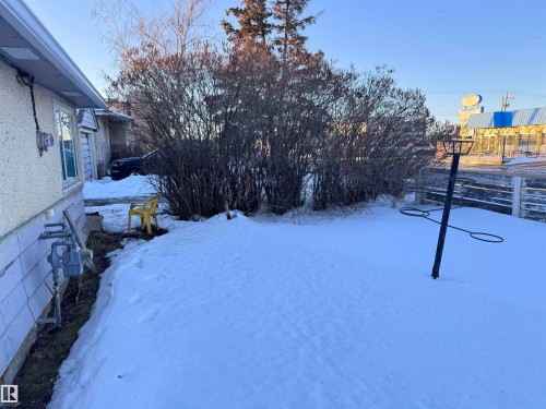 10407 102 Street, Westlock, AB - Outdoor