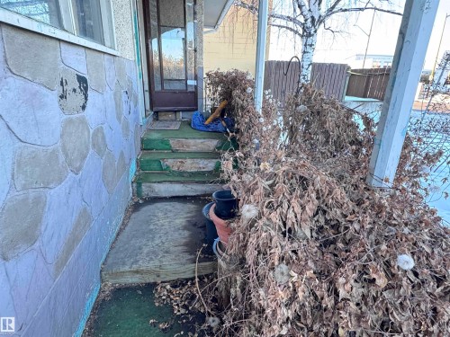 10407 102 Street, Westlock, AB - Outdoor