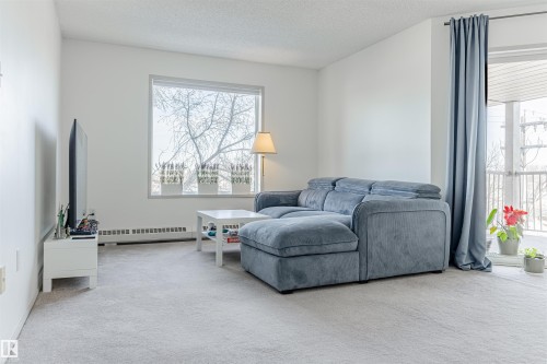 401 11218 80 Street, Edmonton, AB - Indoor